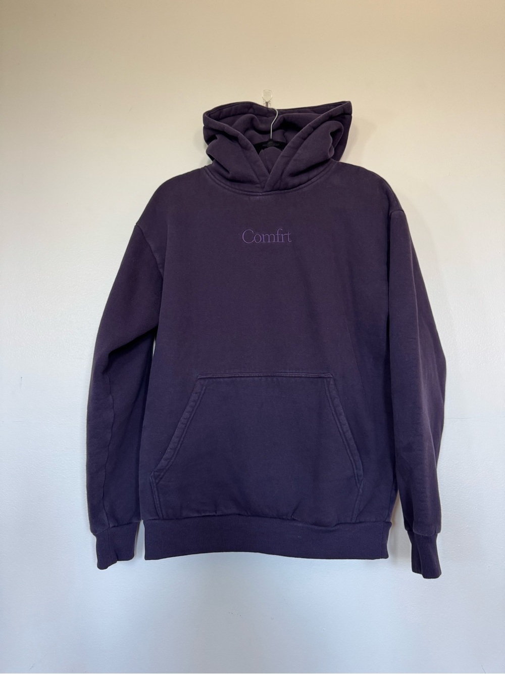 Comfrt Embroidered Hoodie in Deep Purple